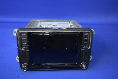 $200 • Buy 15-18 VW Jetta Golf PASSAT Radio Receiver Screen 6C0 035 684 B (non Working)