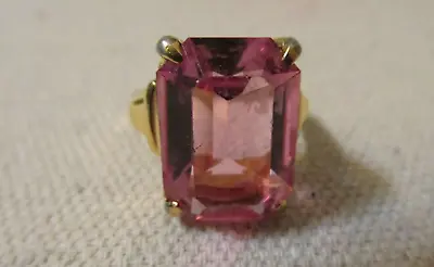 Vintage Original 1960's Vendome Adjustable Pink Glass Cocktail Ring • $39.99