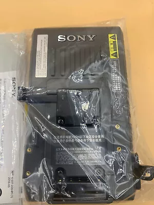 $619.99 • Buy Sony AC-DN10 AC Adaptor/Charger - V-Mount Mechanism, 4-Pin XLR