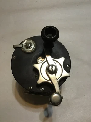 $200 • Buy Vintage Julius Vom Hofe B363 Ocean 4/0 German Silver Reel New York Lot  P68