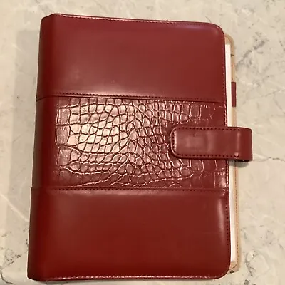 Day Runner Planner Organizer Red Faux Leather 3 Ring 9.5x 7”  Magnet Tab Closure • $15