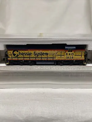 Atlas N Scale Locomotive EMD SD7 #4515 Chessie System Road #1828 B&O 1/160 • $127.49