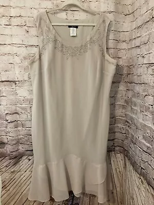 R&M Richards Dress Womens 24W Beige Beaded Shift Ruffle Trim Midi Plus Flowy • $23.74