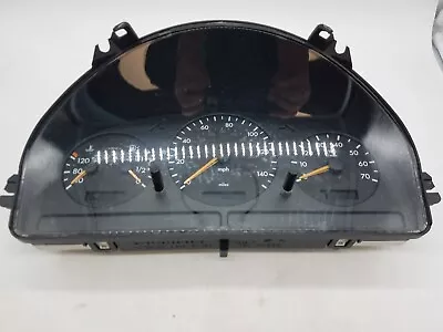 2002-2005 Mercedes Benz ML320 Instrument Cluster Speedometer Dash Gauges OEM • $48