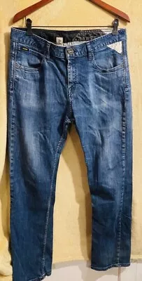 Volcom~jeans Size 34 • $15