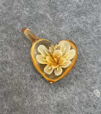 Neutral Colored Glass Heart W/ Flower Inside Fashion Pendant Unmarked • $6.99