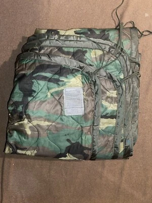 $33.33 • Buy USGI Military Issue Wet Weather Poncho Liner Woobie Blanket WOODLAND CAMO