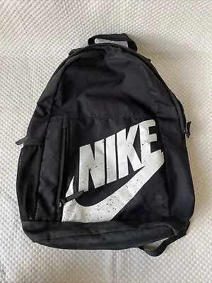 NIKE Black Backpack • £3.70