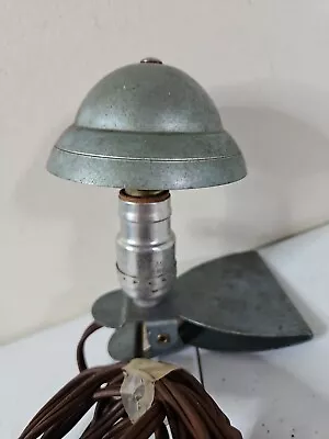 VTG Clip On Lamp Reading Bed Light Mushroom Shape Tole Metal Shade MCM • $29.99