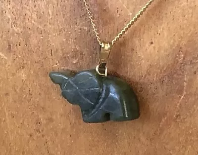 Vintage Nephrite Jade Carved ELEPHANT Pendant Gold Tone Chain Necklace 16  • $29.93