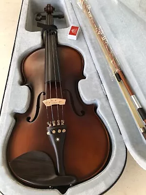$235 • Buy New 15 1/2 Viola