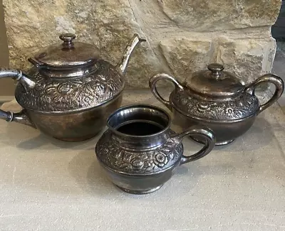 Antique 3 Piece Tea Pot Service Meriden Quadruple Silver Plate Floral Pattern • $50