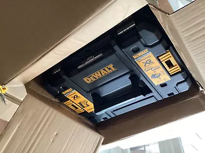 £379.99 • Buy DeWalt DCN680D2 18V XR Brushless 18 Gauge Brad Nailer With 2x2Ah, Charger & CASE
