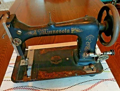 Minnesota Model A Antique Treadle Sewing Machine Head Early 1900's Cast Iron • $79.99