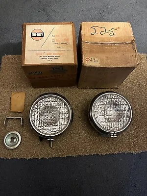 Vintage Do-ray 12v #525 Nos Nors Fog Driving Lights W/g.e. Bulbs Pr. Chicago Usa • $85