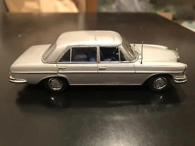 Paul's Model Art Minichamps Mercedes-Benz SEL 1967-1972 Diecast Car - Scale 1:43 • $45