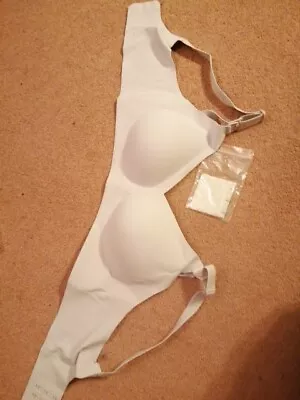 Seamless Nursing Maternity Bra No Wire Breastfeeding Removable Pads Comfy Sleep • £5