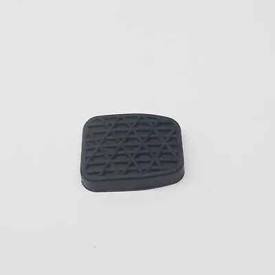 Mercedes-Benz C-Class W203 BRAKE CLUTCH PEDAL COVER A2012910082 • $16.23