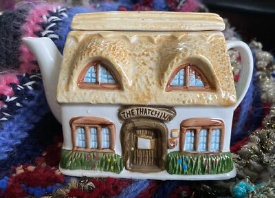 £0.99 • Buy Cottage Teapot The Thatchinn