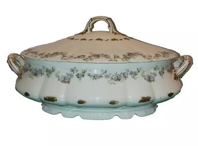 Charles Field Haviland Limoges GDA Schleiger 195-9 Blue Aster Swags Covered Bowl • £33.70