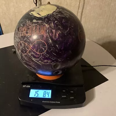 900 Global Continuum Bowling Ball  • $35