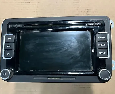 2013 Volkswagen Beetle Radio CD Gps Screen Navigation OEM 1K0035180AF • $99