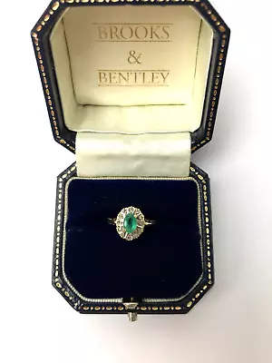 1988 Emerald And Diamond 9ct Gold Cluster Vintage Emerald Diamond Ring - Size M • £250