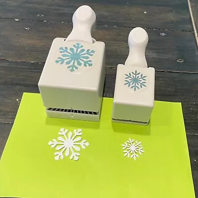 Martha Stewart Crafts Punch Set  Snowflakes Die-Cut Paper Punch One Is Large • $13.99