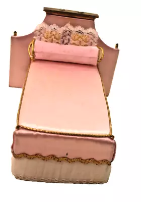 Idea Petite Princess Fantasy Pink Satin Beds Japan 1960s • $18.95