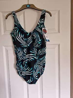 Naturana Swimsuit Size 16D • £10