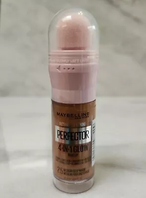 Maybelline Instant Rewind Perfector 4 In 1 Glow Makeup #2.5 Medium Deep Warm • $9.99