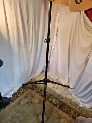 £28 • Buy Professional Speaker Or Light Tripod Stand