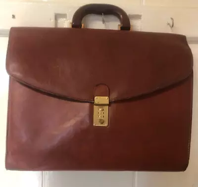 Vintage Chestnut Tan LEATHER Document/laptop/Briefcase 15ins X 12ins X 4ins • £9