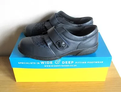 Ladies Easy B Keswick Shoes Navy Blue Size 5 Width Fitting 2 V • £15