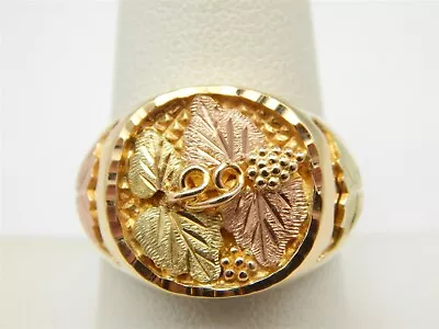 Black Hills Gold Two Tone Leaf Grape 10k Yellow Gold Mans Ring Size: 9 • $429.95