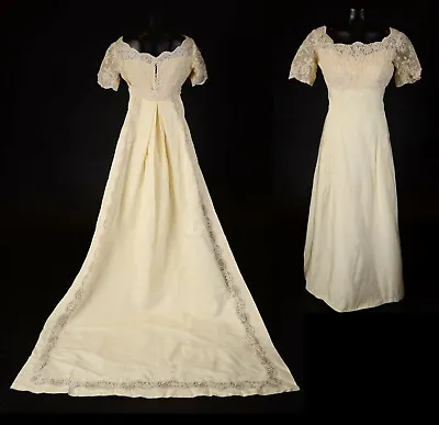 Union Made Vintage 1960s Ivory Lace Bodice Wedding Dress W Square Train Sz 6 • $99.98
