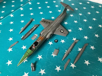 £0.99 • Buy 1/72 PART BUILT Airfix Kit LOCKHEED F-104 STARFIGHTER Plane For Spares Or Repair