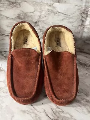 UGG Mens Size 11 Slippers • $28