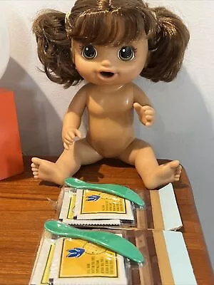 Hasbro Baby Alive 12  Baby Doll Brown Hair 2 Spoons 4 Packets Food 2018 EUC • $25