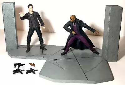 Morpheus & Neo McFarlane Toys Action Figures W/weapons Platform Great Condition • $34.95