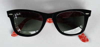 $28 • Buy Rayban Wayfarer Sunglasses - Small Size - Pink Case