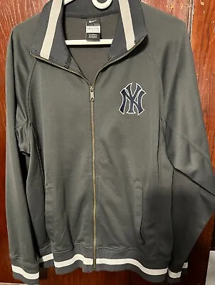 New York Yankees Sweatshirt Nike Dri Fit Full Zip Track Jacket Mens Large Gray • $17.99