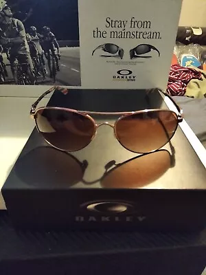 OAKLEY GIVEN ROSE GOLD W/VR50 BROWN GRADIENT LENSES SUNGLASSES Feedback  • $129.99