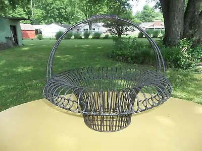 Antique Round French Heavy Wire Basket Flower Farm House Patio Garden Primitive • $125