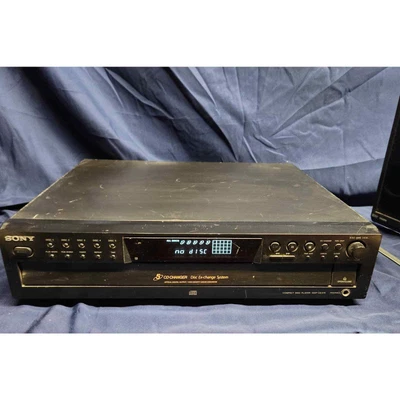 $90 • Buy 5 Disc Cd Changer 