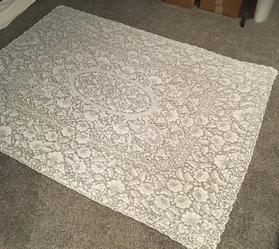 $28.80 • Buy Vintage Machine Lace TABLECLOTH  92  X 68   (inner Rectangle 62  X 40)  Beauty!