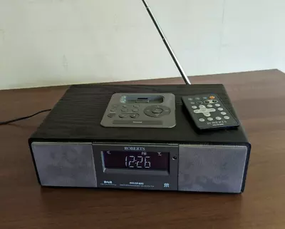 Roberts Sound 66 DAB FM Stereo Digital Radio Alarm Clock IPod Dock And Remote • £10.50