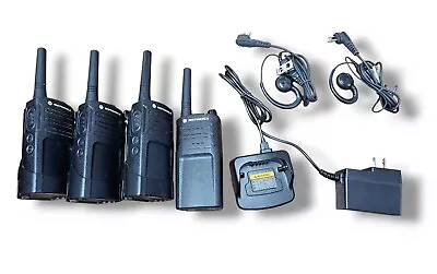 Motorola RMM2050 2W VHF 5 Channel Two-Way Radio SET OF 4 ONE CHARGER 2 EAR PIECE • $199