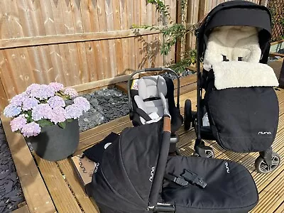 £250 • Buy Nuna Mixx Travel System