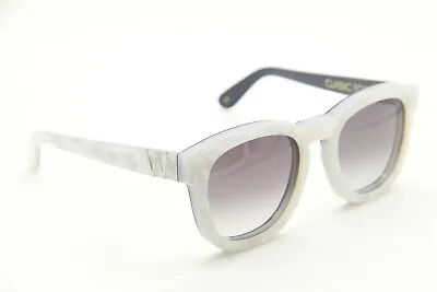 New Wildfox Classic Fox White Blue Authentic Frames Sunglasses 50-16 • $65.86